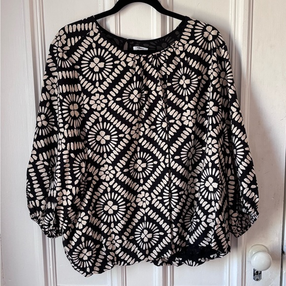 Penningtons Tops - Penn by Pennington NWT Button Back Closure 3/4 Sleeve Blact /Tan Blouse